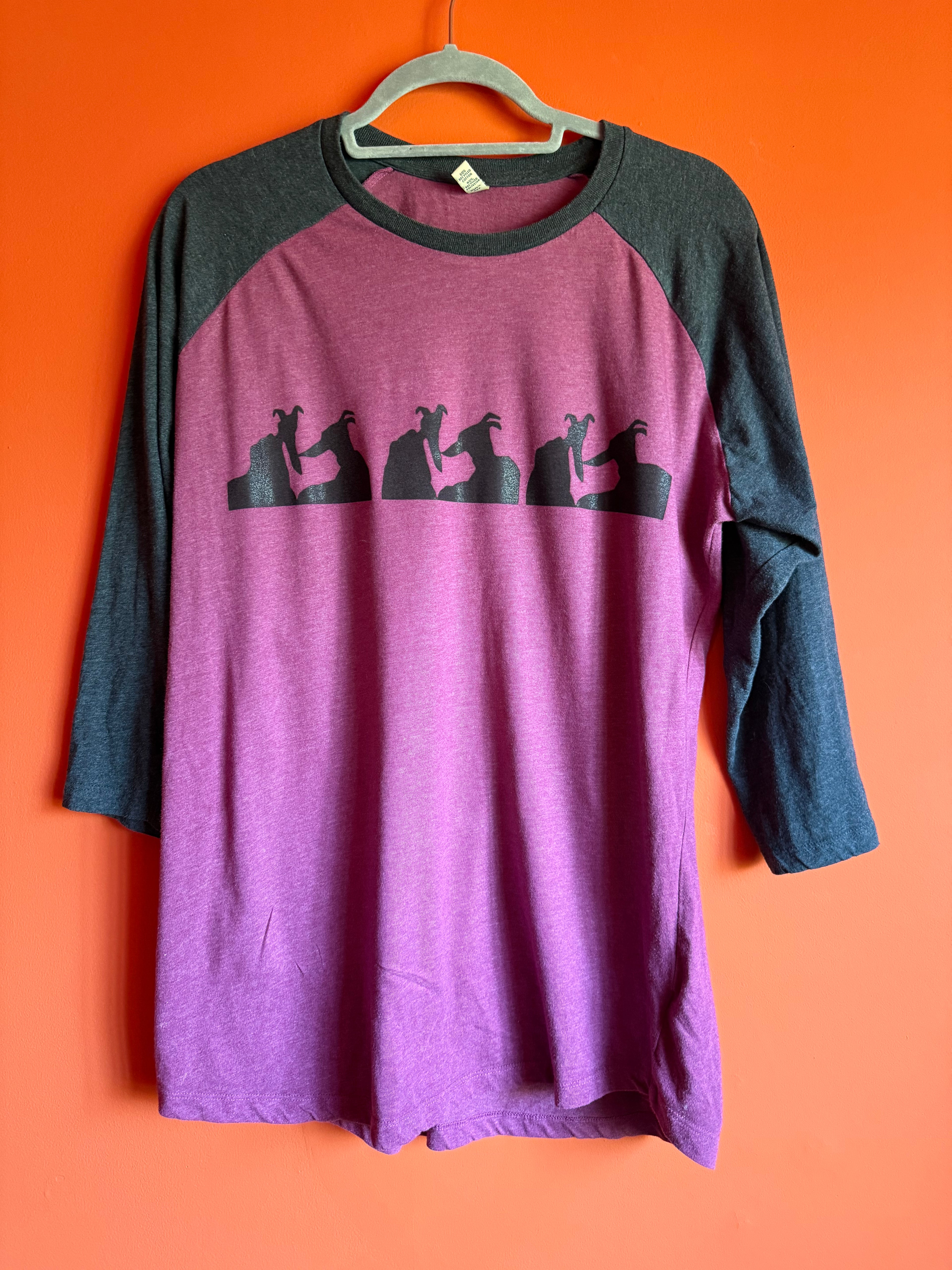 Hound Dogs Baseball Shirt Recycled Size Large