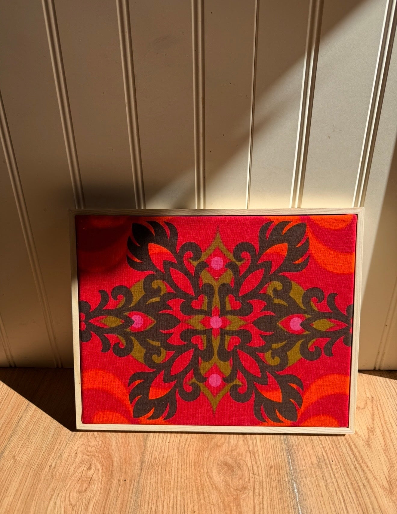 Boras Mid Century Fabric in Frame
